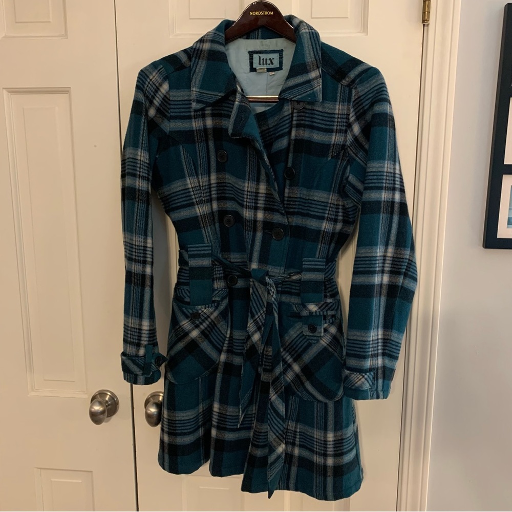 Lux women’s plaid wool trench coat size L